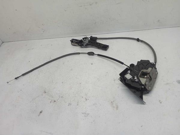 SERRURE DE PORTE ARRIERE GAUCHE FORD - Vue 1